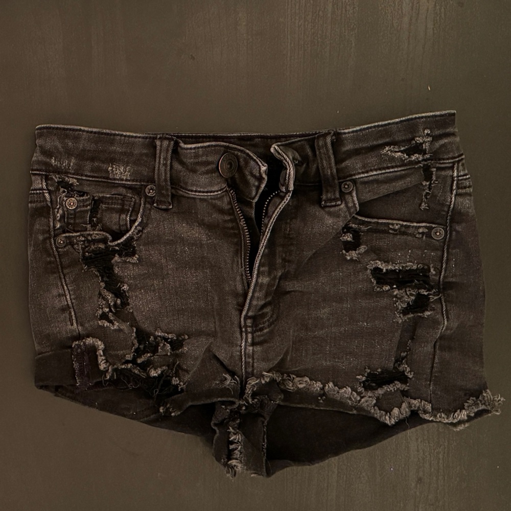 ▪️American Eagle Ne(x)t Level Stretch Distressed Black Denim Shorts ▪️- Size 0